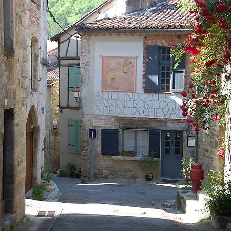 Auberge Lion D'Or Saint-Antonin Bagian luar foto