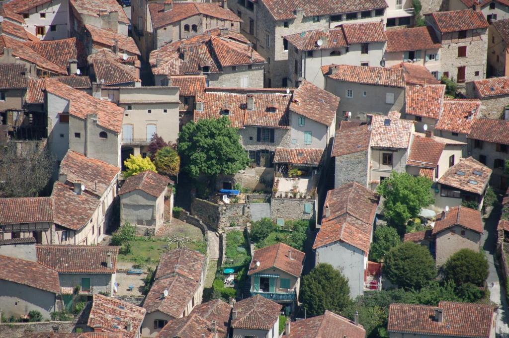 Auberge Lion D'Or Saint-Antonin Ruang foto