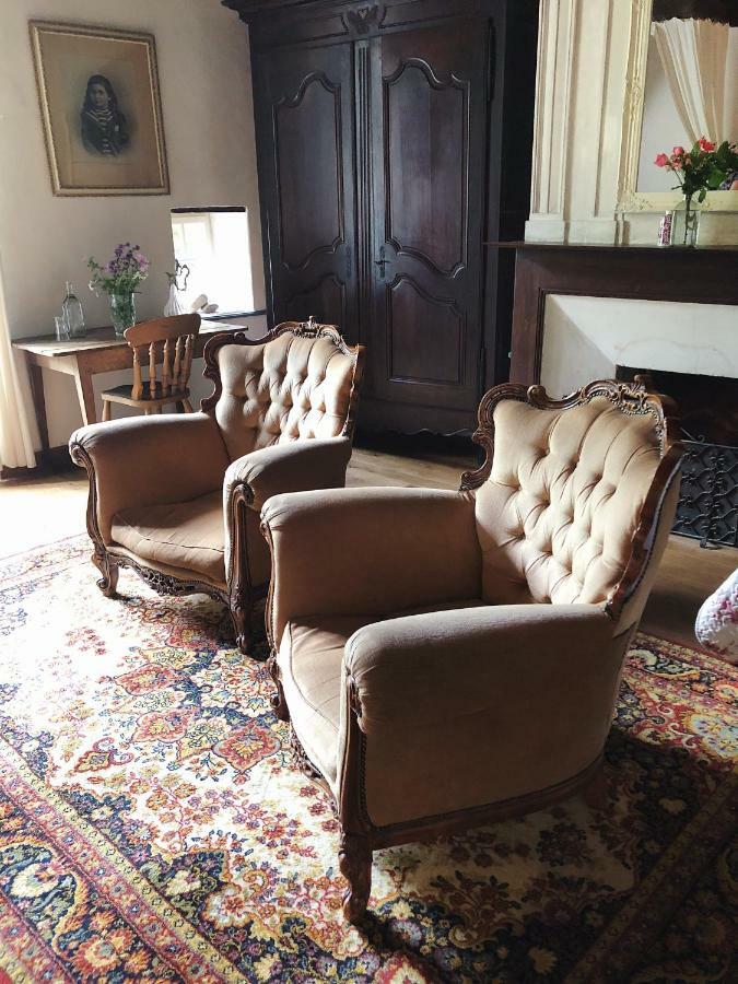 Auberge Lion D'Or Saint-Antonin Bagian luar foto