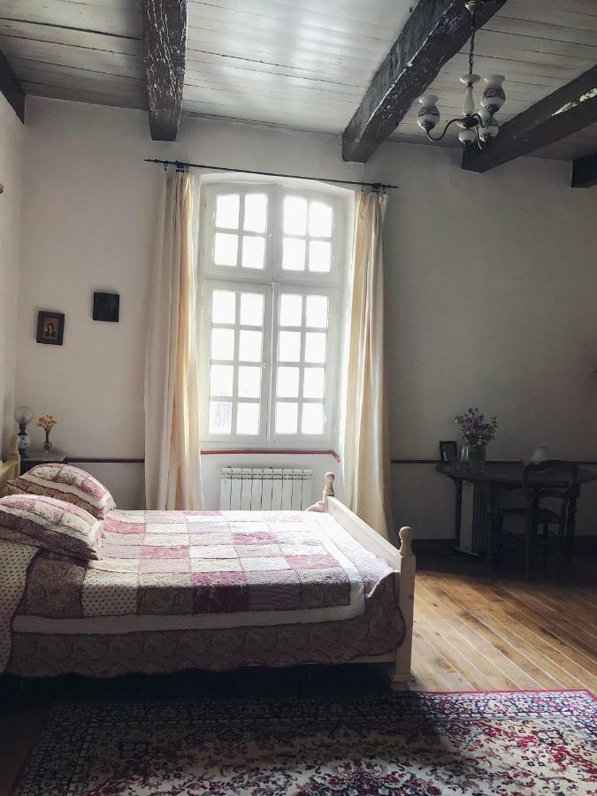 Auberge Lion D'Or Saint-Antonin Bagian luar foto