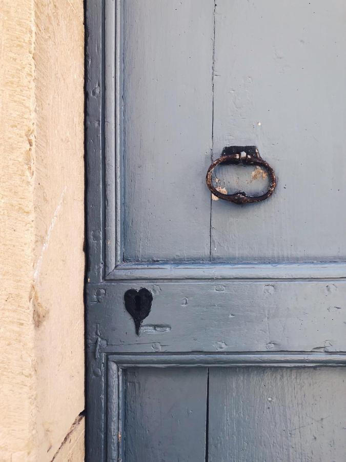 Auberge Lion D'Or Saint-Antonin Bagian luar foto